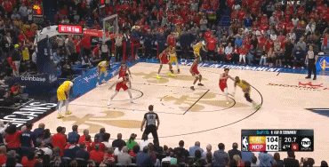 两罚全中！詹姆斯三不沾 浓眉最后14.8秒拼命摘板造犯规