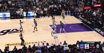 强硬！勇士下半场上来追到差1分 埃利斯&穆雷连续三分强势回应！