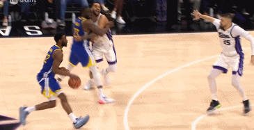 莱恩远距离扑防三分被吹一级恶犯！维金斯三罚铁了俩！