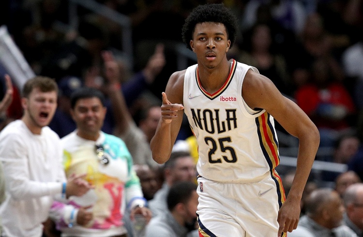 墨菲：詹姆斯球商超高 明天我们要像他一样聪明地打比赛