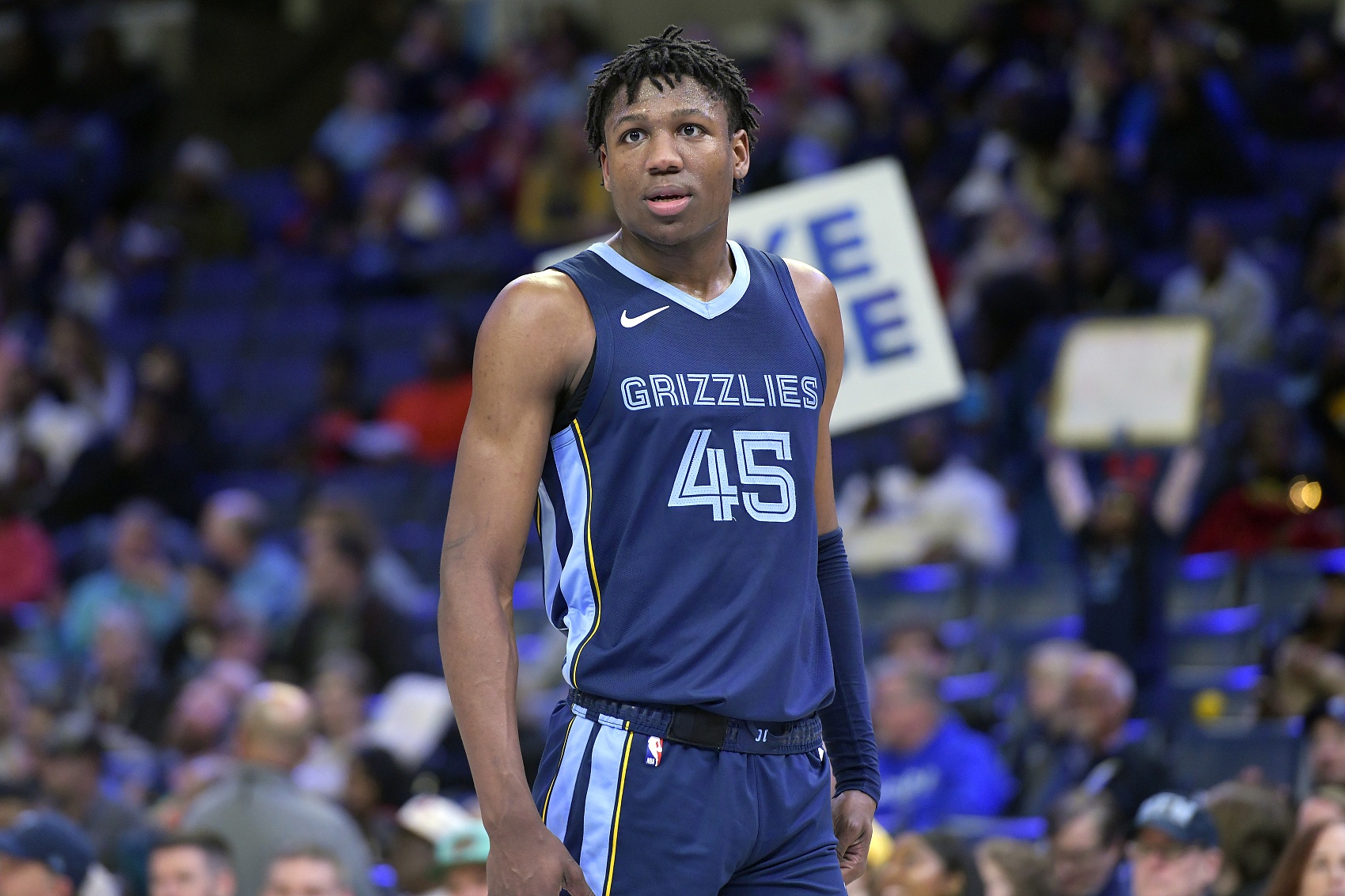 生涯之夜！GG-杰克逊36中17爆砍44分12板 得分创生涯新高