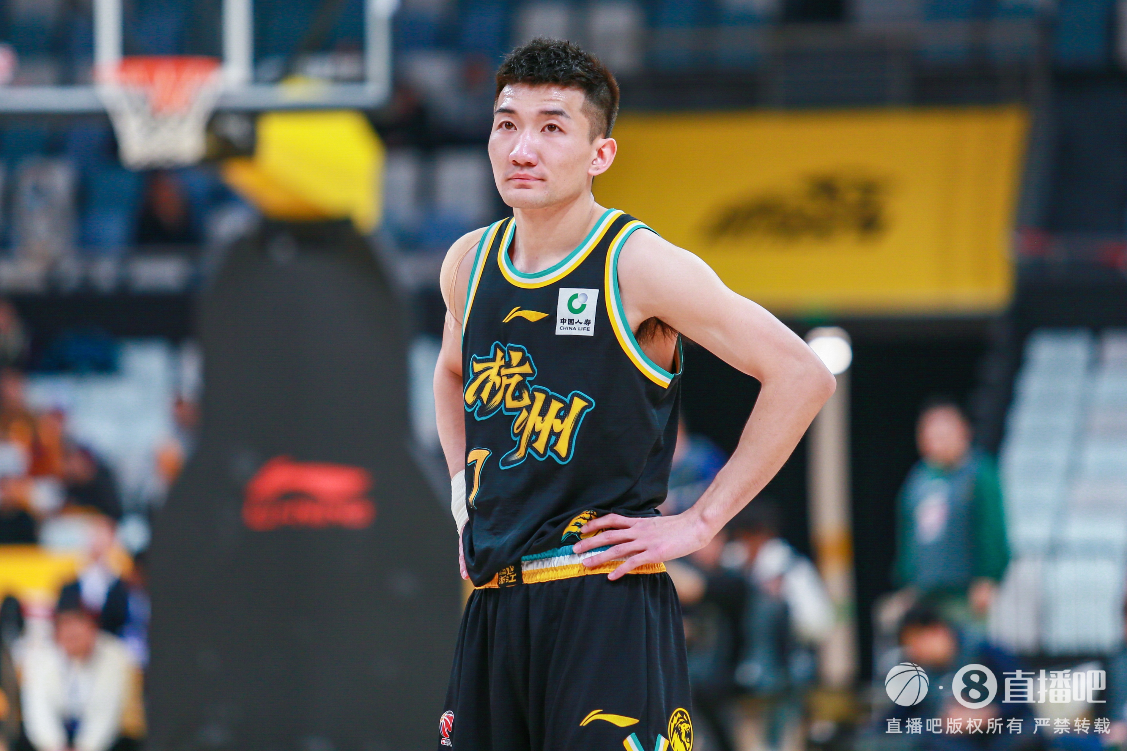 要上？探长：广厦VS山西G3 孙铭徽和赵岩昊都已经在热身了